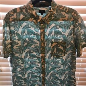 Slim J Crew beach shirt